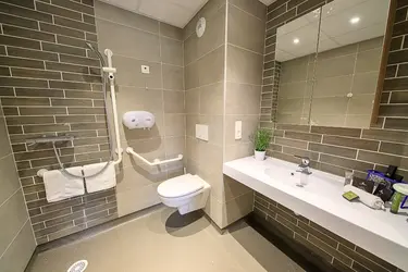 maison de retraite le clos d arnouville salle de bain