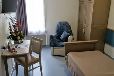 maison de retraite l hermitage chambre